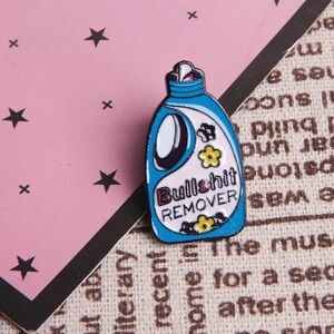 Funny Cleaning Brooch Pin